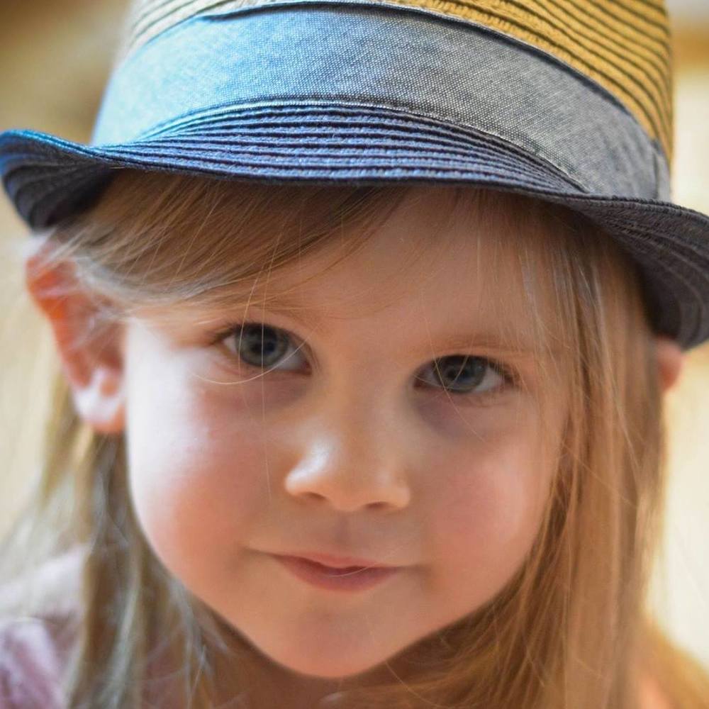 Meet your Posher, Annie